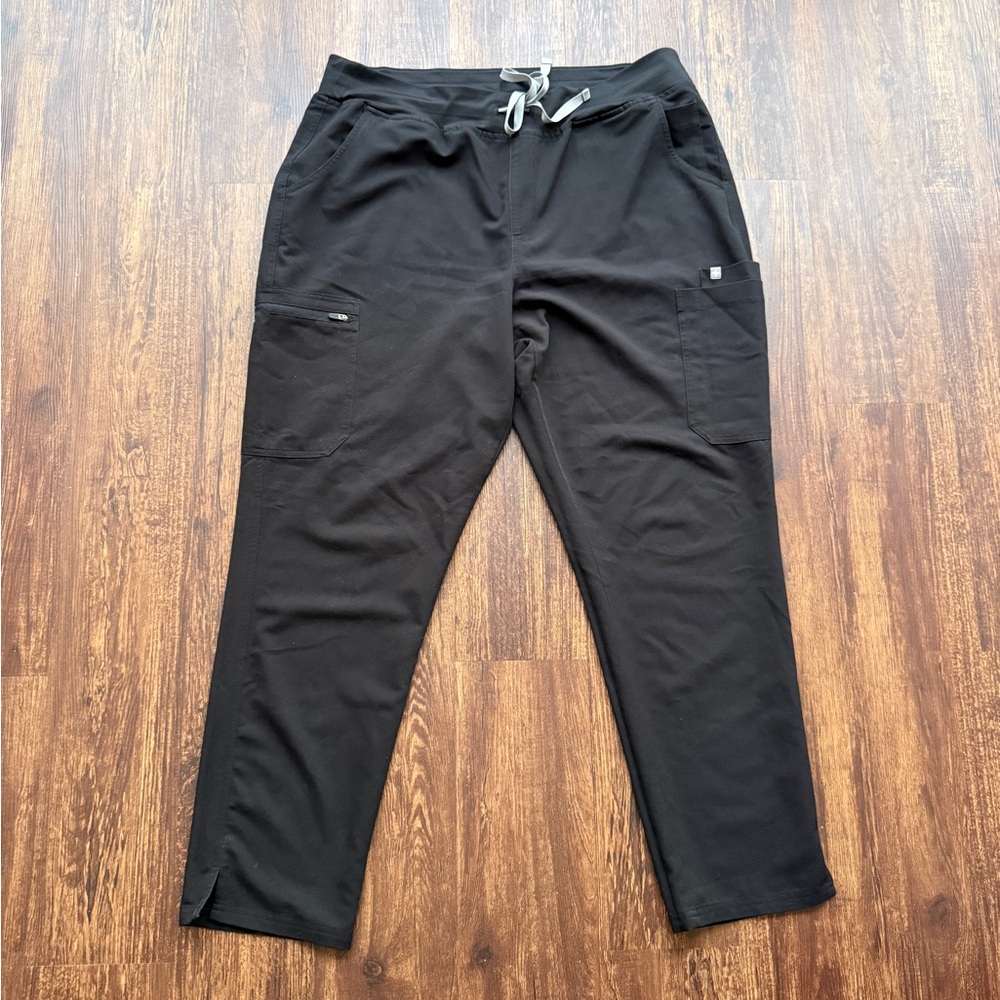 FIGS Women’s Black Yola Skinny Scrub Pants Hospital Nurse Medical Core- Size XXL